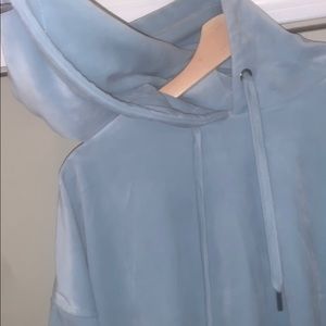 🚨NEED2GO DKNY sport velvet sweatshirt